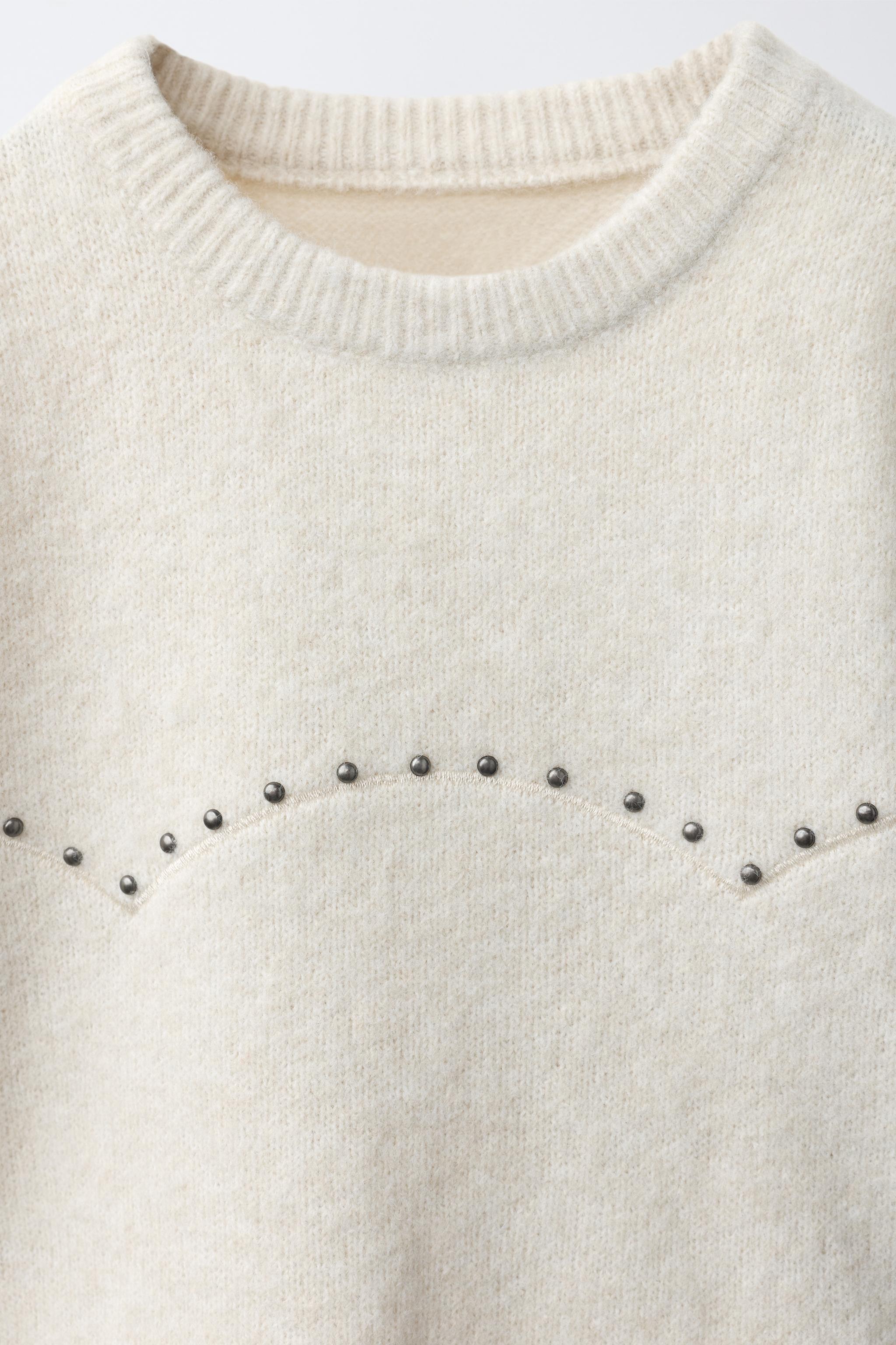 STUDDED JUMPER